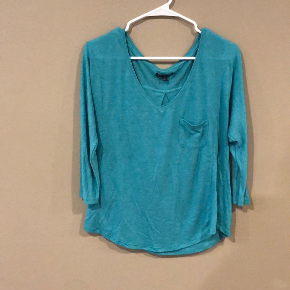 Teal 3/4 sleeve t-shirt